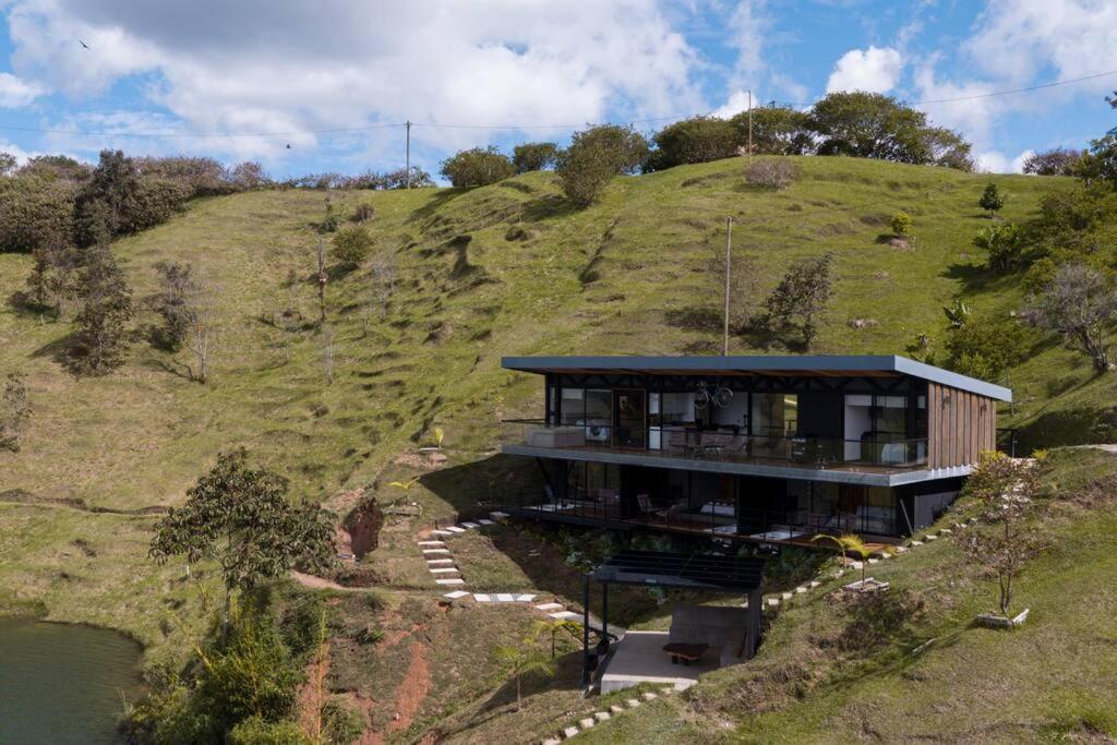 Sky House Cabana Guatape La Pradera  Esterno foto